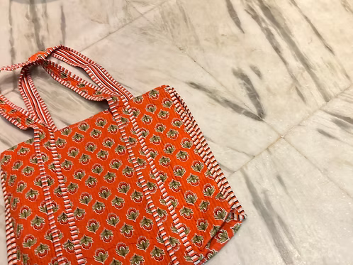 Jungle Printed Quilted Cotton Bags