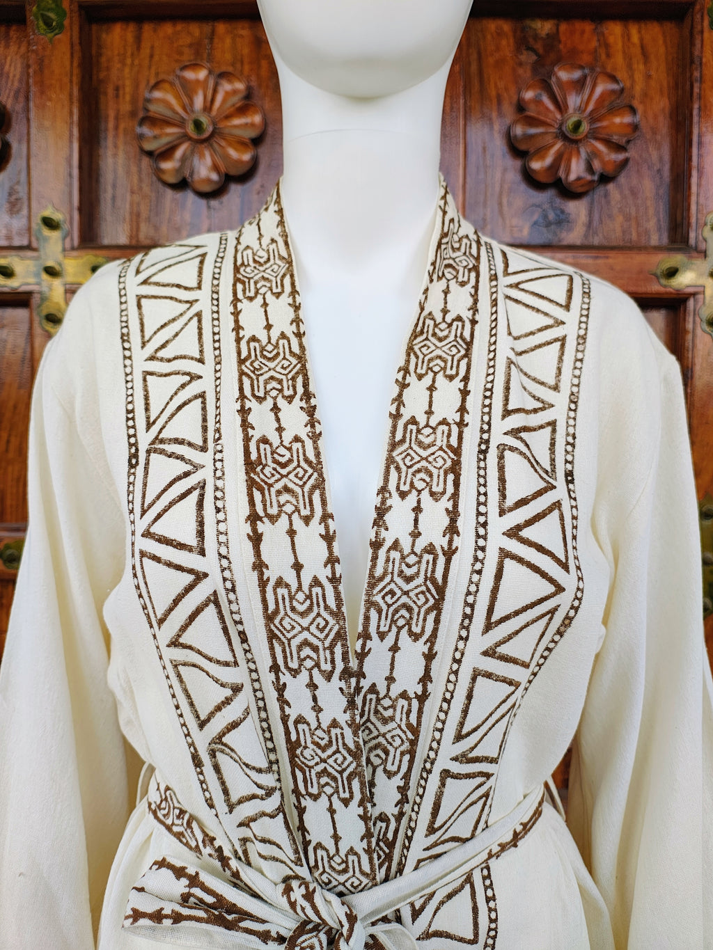 Batwing Sleeves V-neck Midi Length Embroidered Cotton Kimono