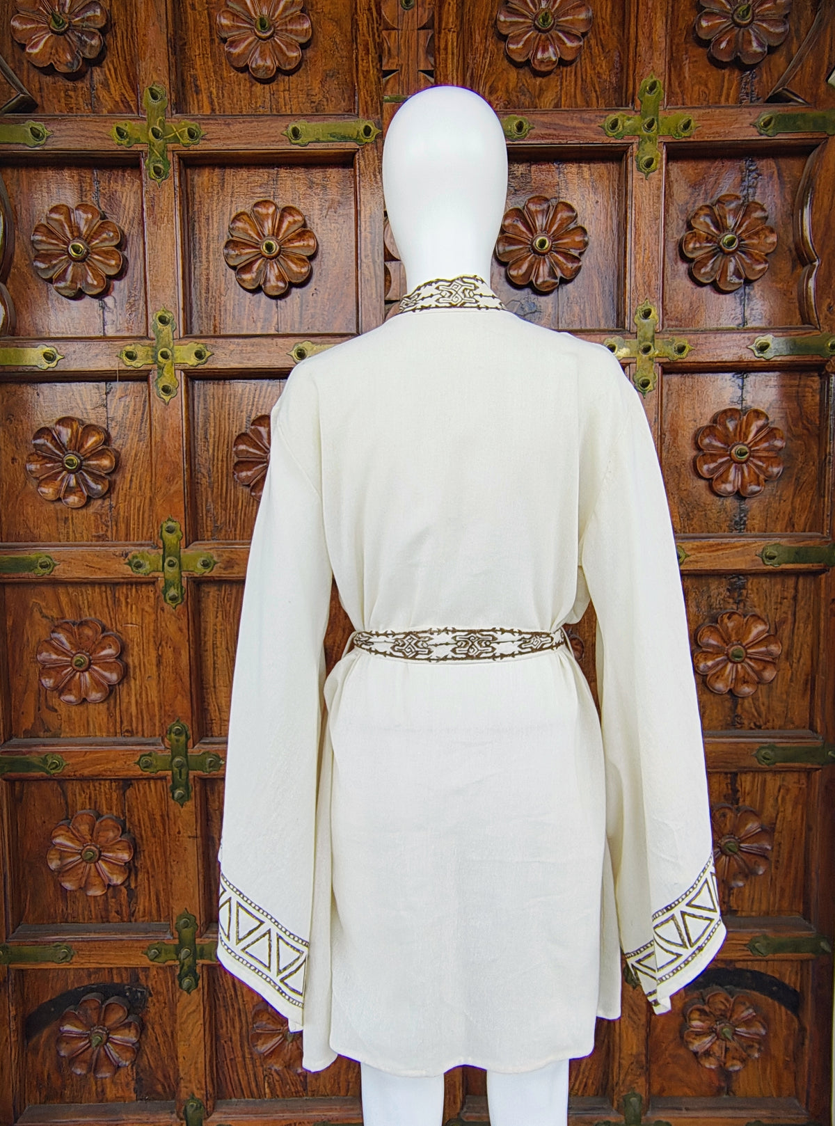 Batwing Sleeves V-neck Midi Length Embroidered Cotton Kimono